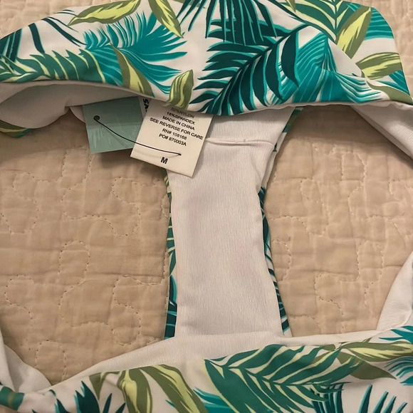 Full Tilt bikini bottoms size Medium NEW - Picture 4 of 5